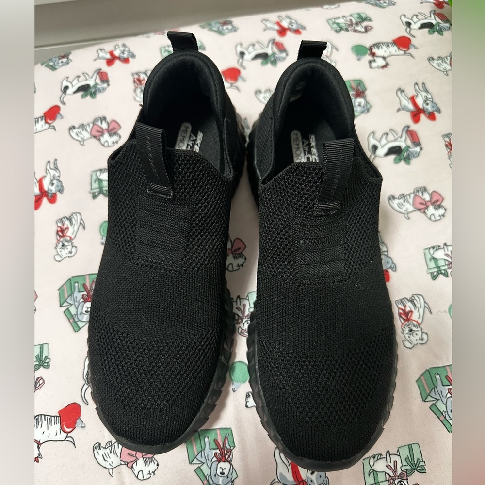 Girl sketcher shoes